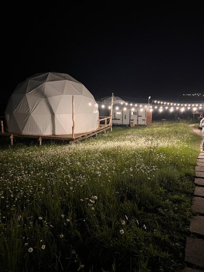 Glamping Park Hotell Shahumyan Eksteriør bilde