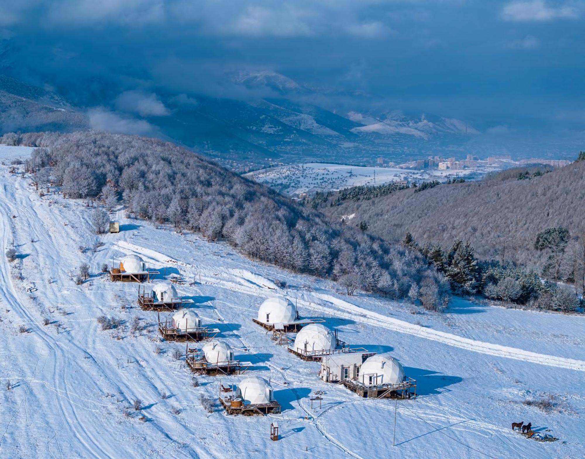 Glamping Park Hotell Shahumyan Eksteriør bilde